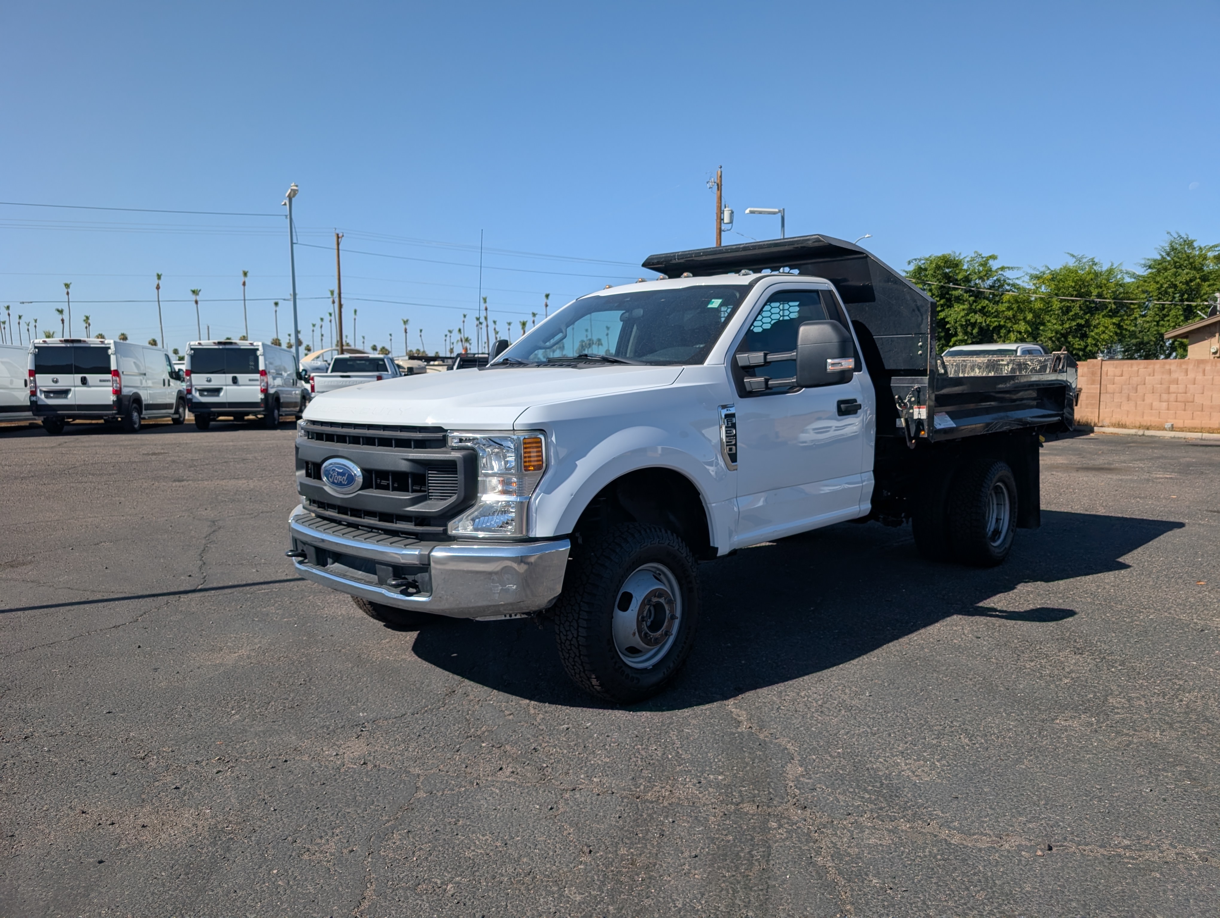 2020 FORD F350 4X4 Dump Truck
