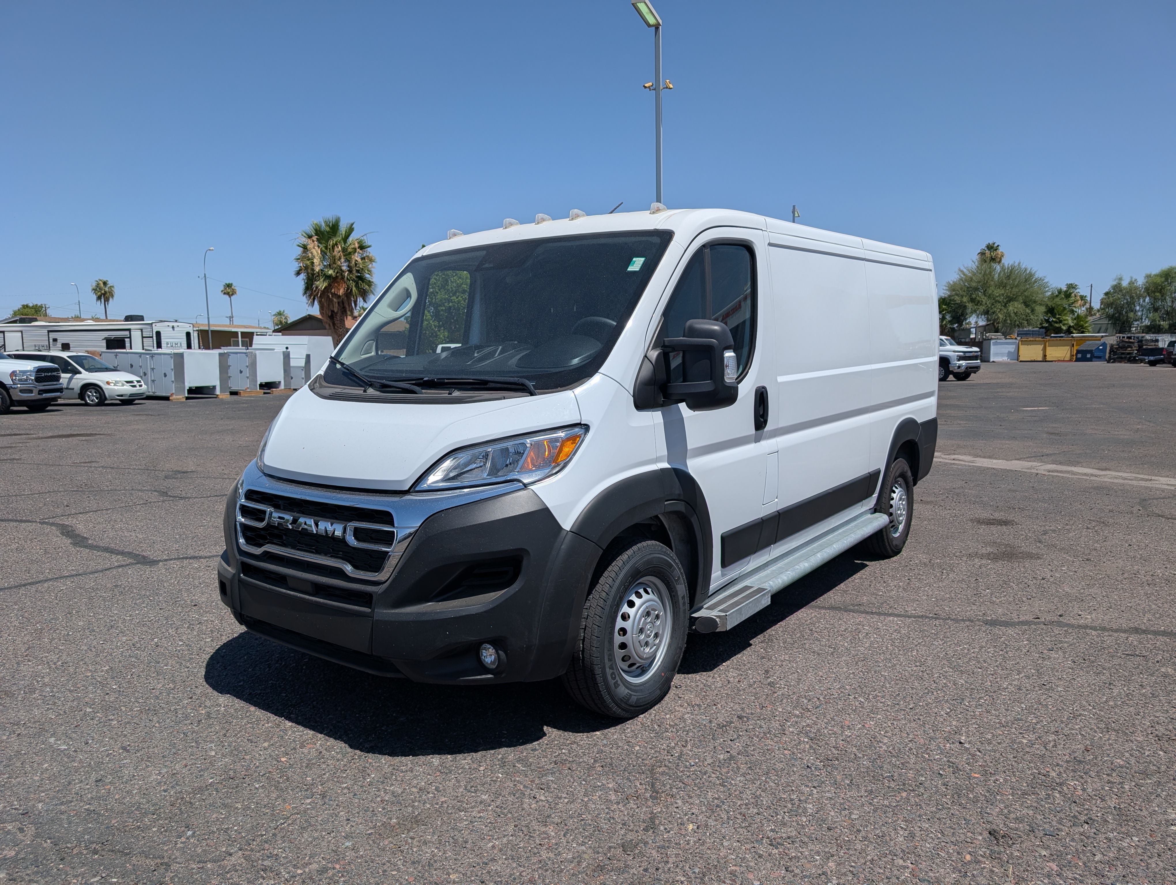 2025 RAM ProMaster 2500 4X2 Cargo Van