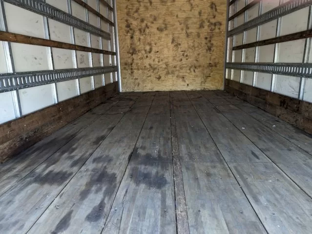 2022 Isuzu NPR-XD 16 Foot Box Truck with Lift Gate. 07