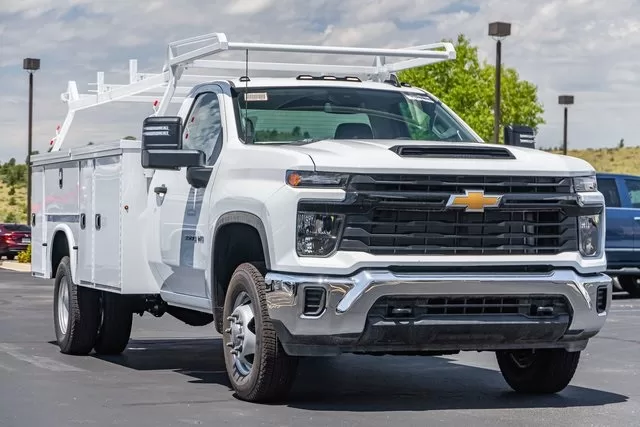 2024 Chevrolet Silverado 3500 Regular Cab 4x4 Service Truck by Knapheide Steel