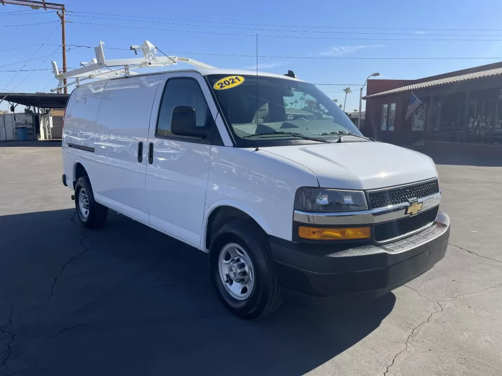 2021 CHEVROLET Express 2500 Cargo Van with bin package and ladder rack