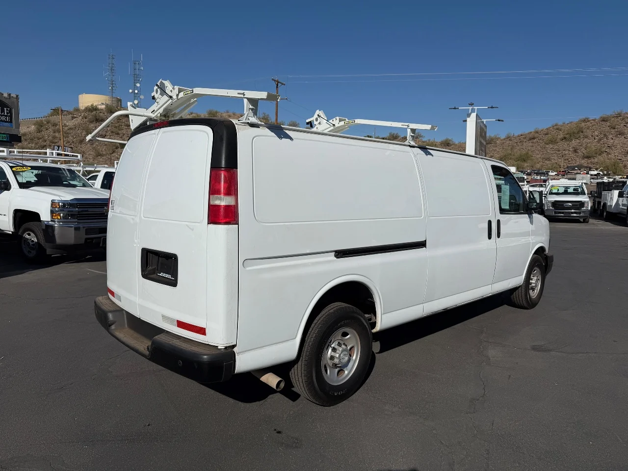 2018 Chevrolet 3500 Express EXT Cargo Van