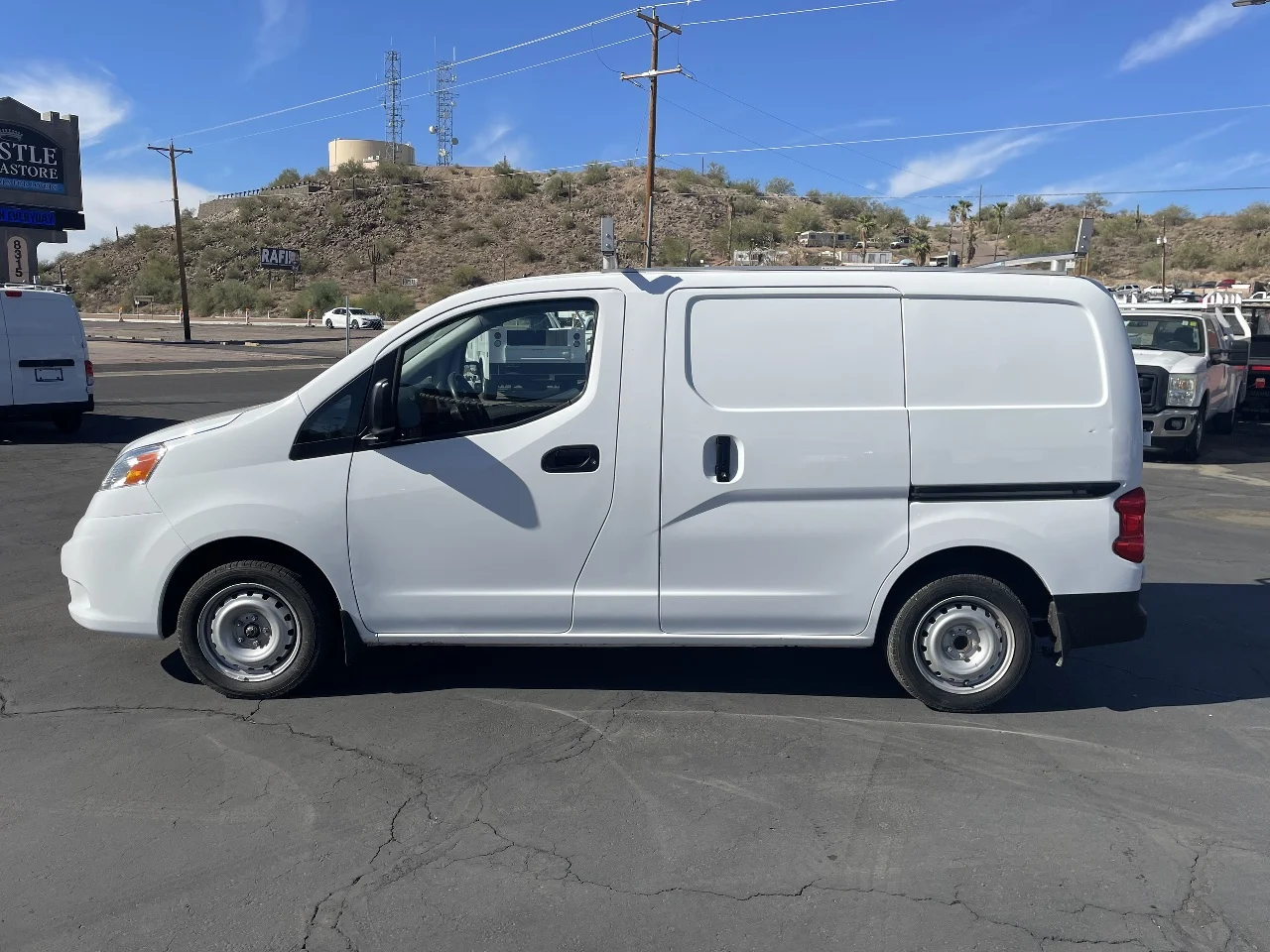 2020 Nissan NV200