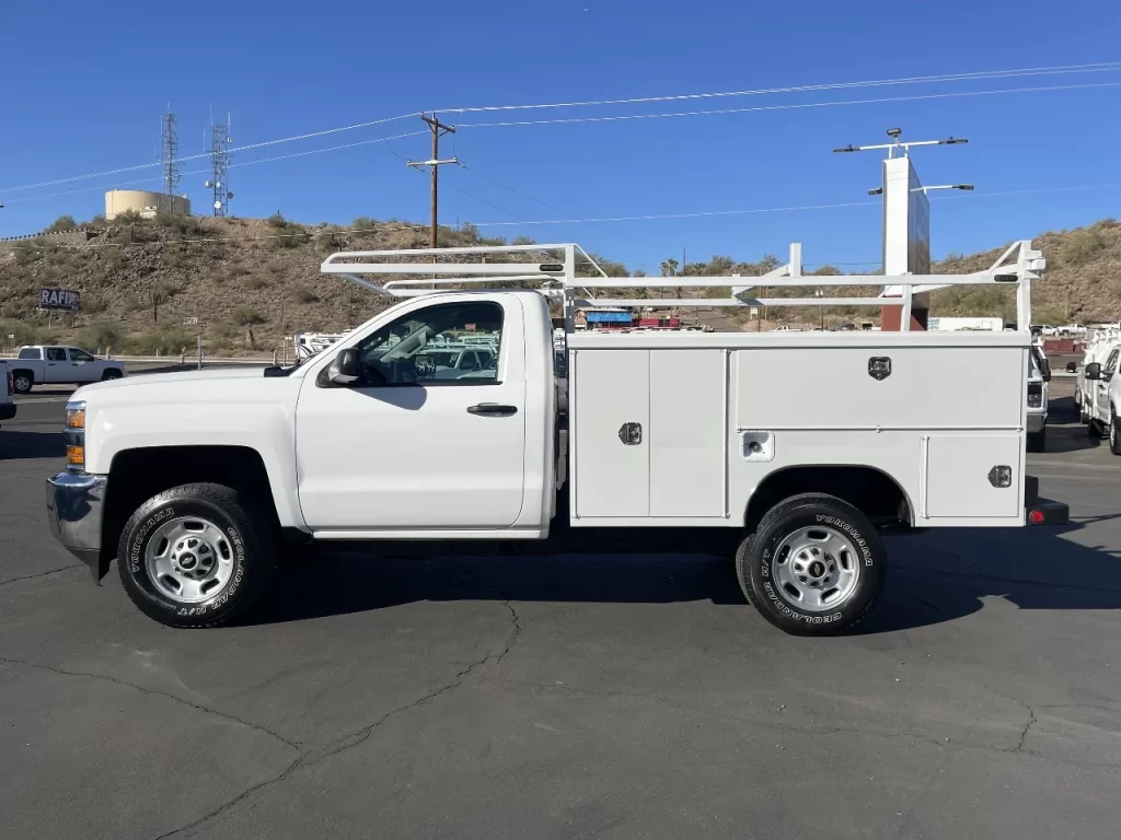 2017 CHEVROLET Silverado 2500HD Service - Utility Truck