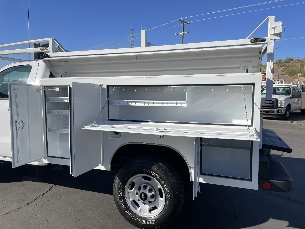 2017 CHEVROLET Silverado 2500HD Service - Utility Truck
