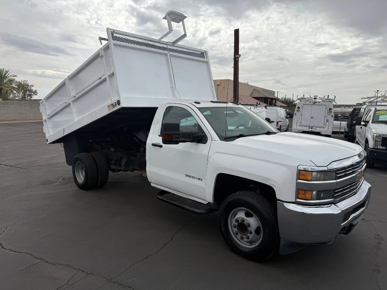 2016 Chevrolet Silverado 3500HD Dump Truck