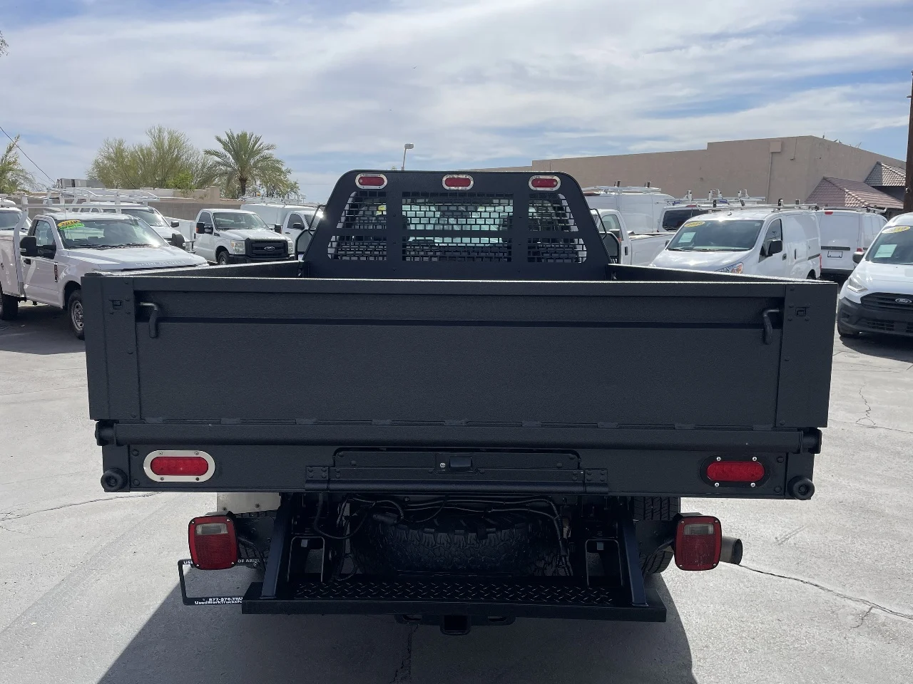 2017 FORD F250 Flatbed Truck