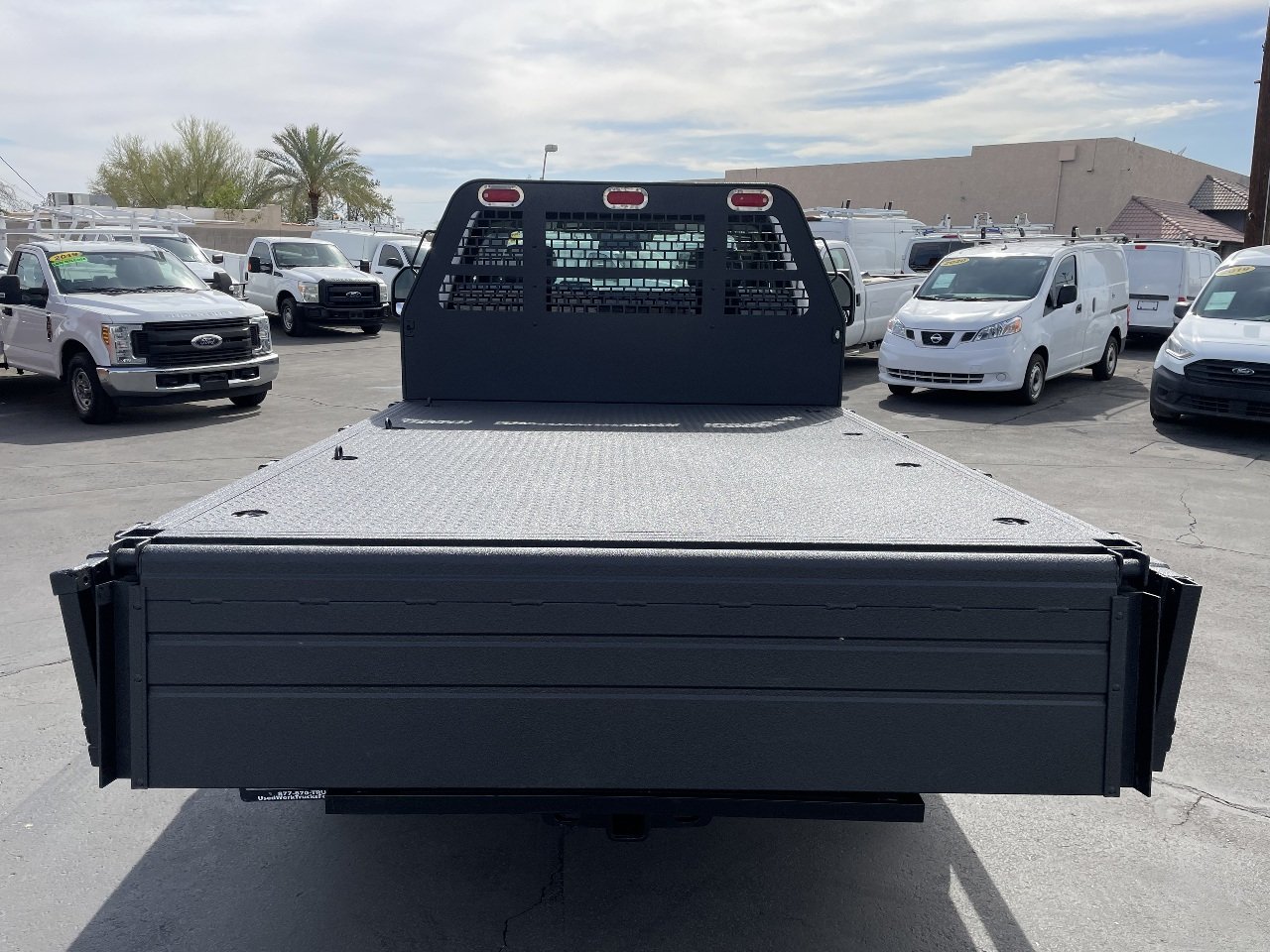 2017 FORD F250 Flatbed Truck