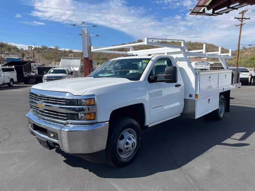 2015 Chevrolet Silverado 3500HD Contractor Truck