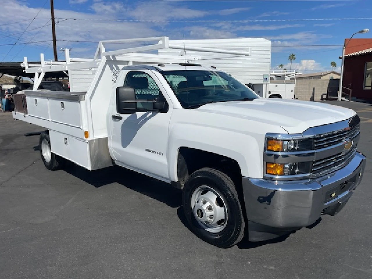 2015 Chevrolet Silverado 3500HD Contractor Truck