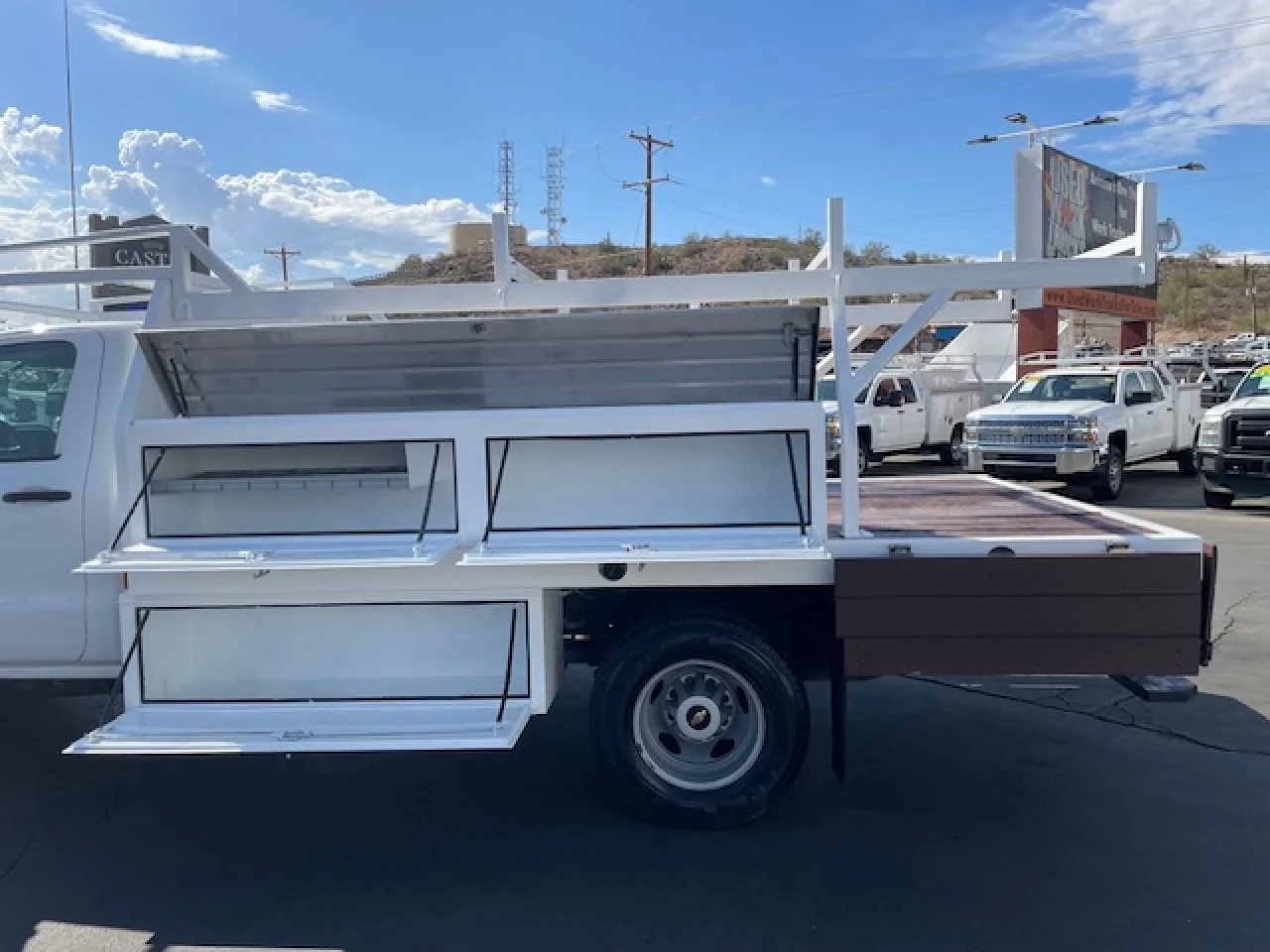 2015 Chevrolet Silverado 3500HD Contractor Truck