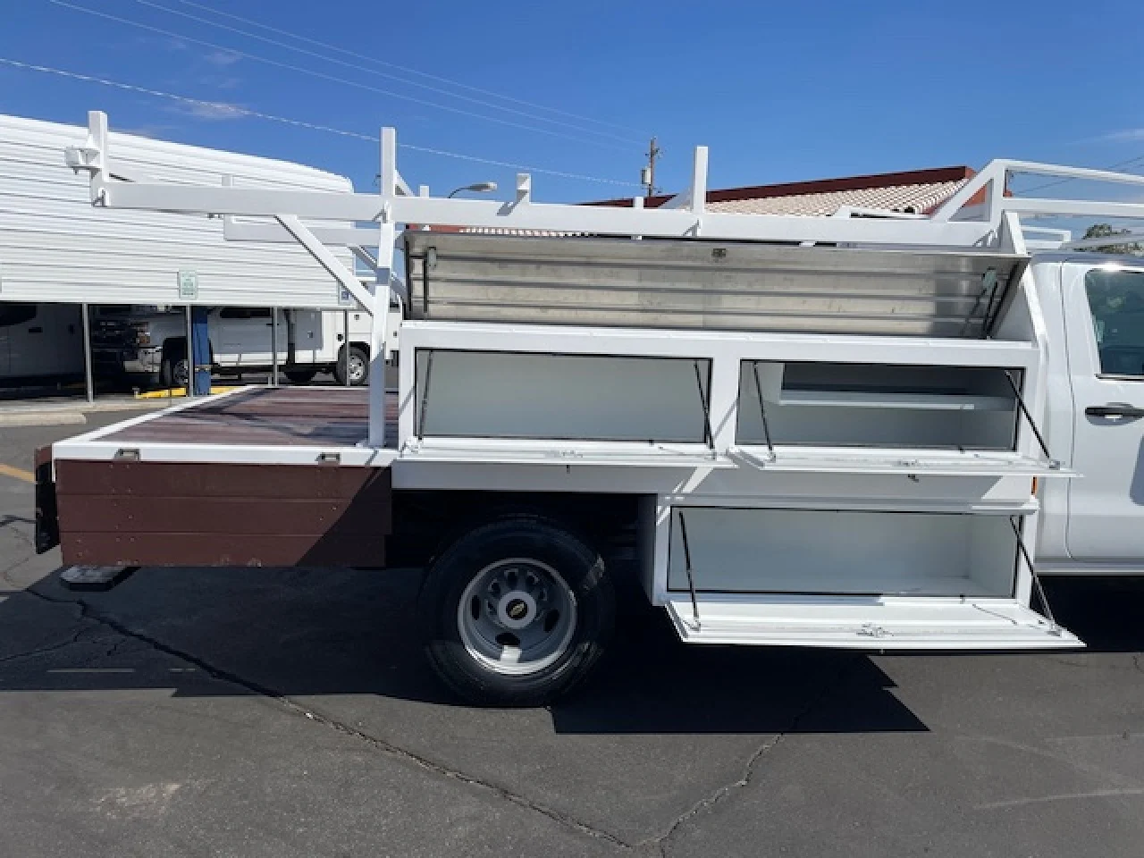 2015 Chevrolet Silverado 3500HD Contractor Truck